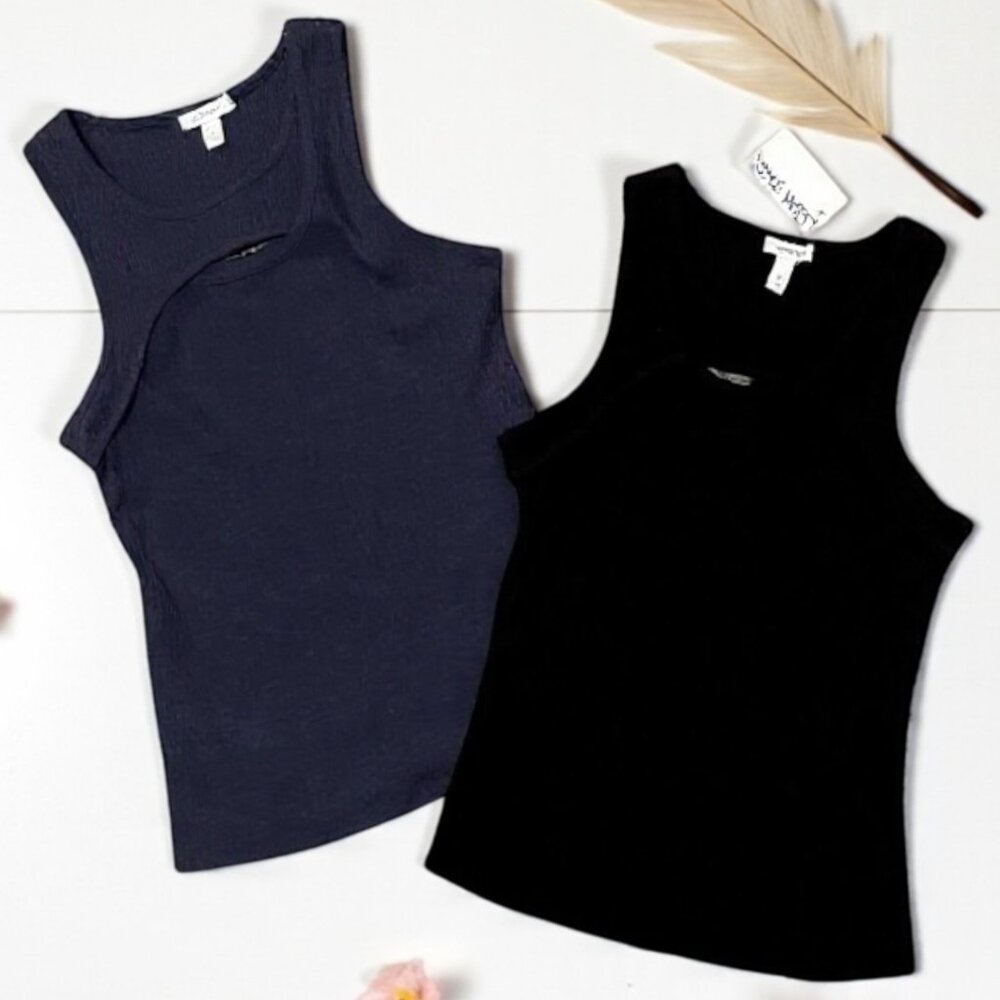 Set of 2 Women's Size Medium Nine West Tank Tops - 1 NWT!